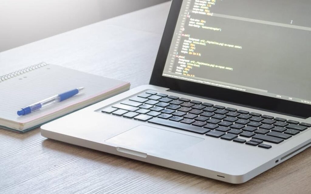 Wie du mit künstlicher Intelligenz personalisierte Inhalte für deine Website erstellst