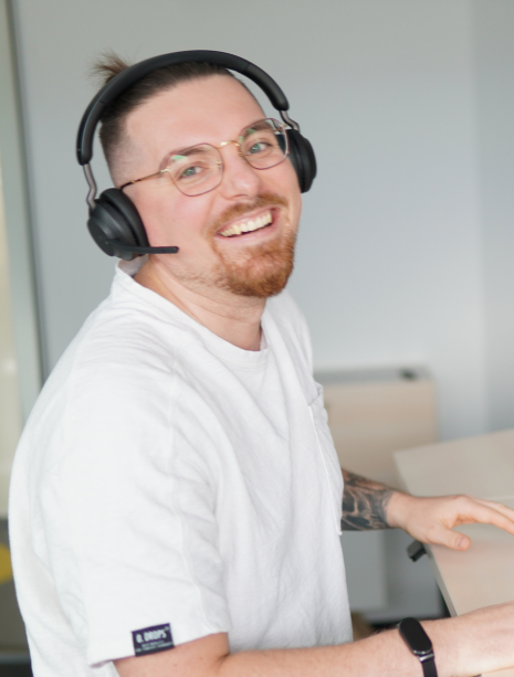 Valerii – Webentwickler aus Stuttgart mit Fokus auf moderne UI_UX-Lösungen