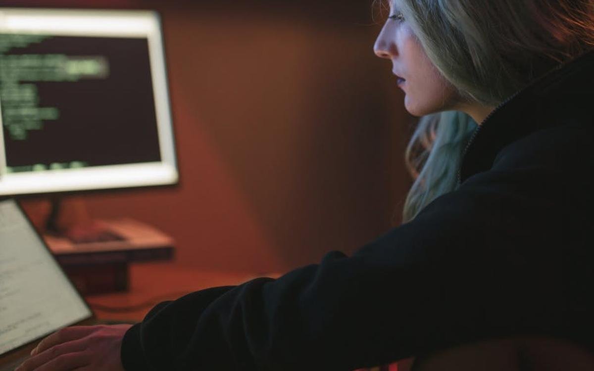 Wie du mit GPT dein Kontaktformular intelligent machst