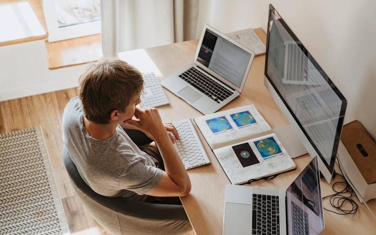 Wie du mit KI dein Portfolio smarter gestaltest